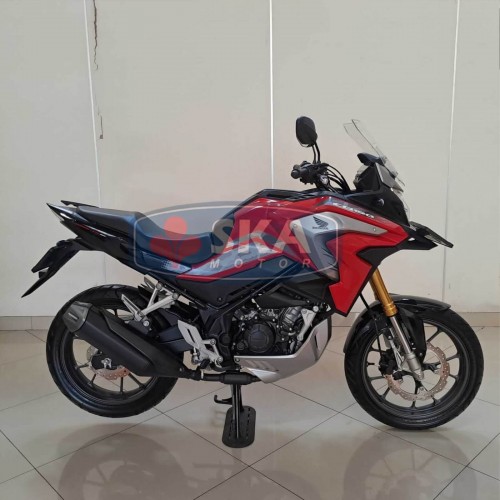 Honda CB 150X Tahun 2023